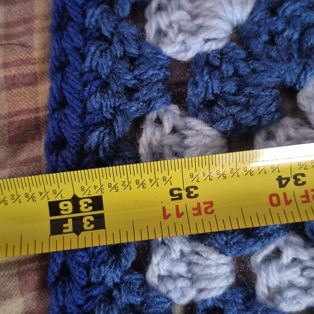 Handmade Lap Afghan Blues And Gray 50" X 36" New And Never Used Comfy Warm Gift - Picture 4 of 6